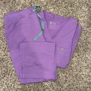 FIGS Scrubs